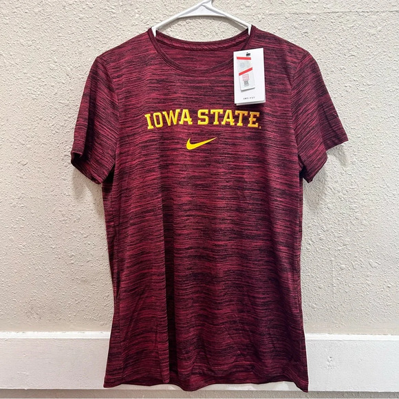 Nike Women's Dri-Fit Iowa State Cyclones Top NWT M - Picture 1 of 4